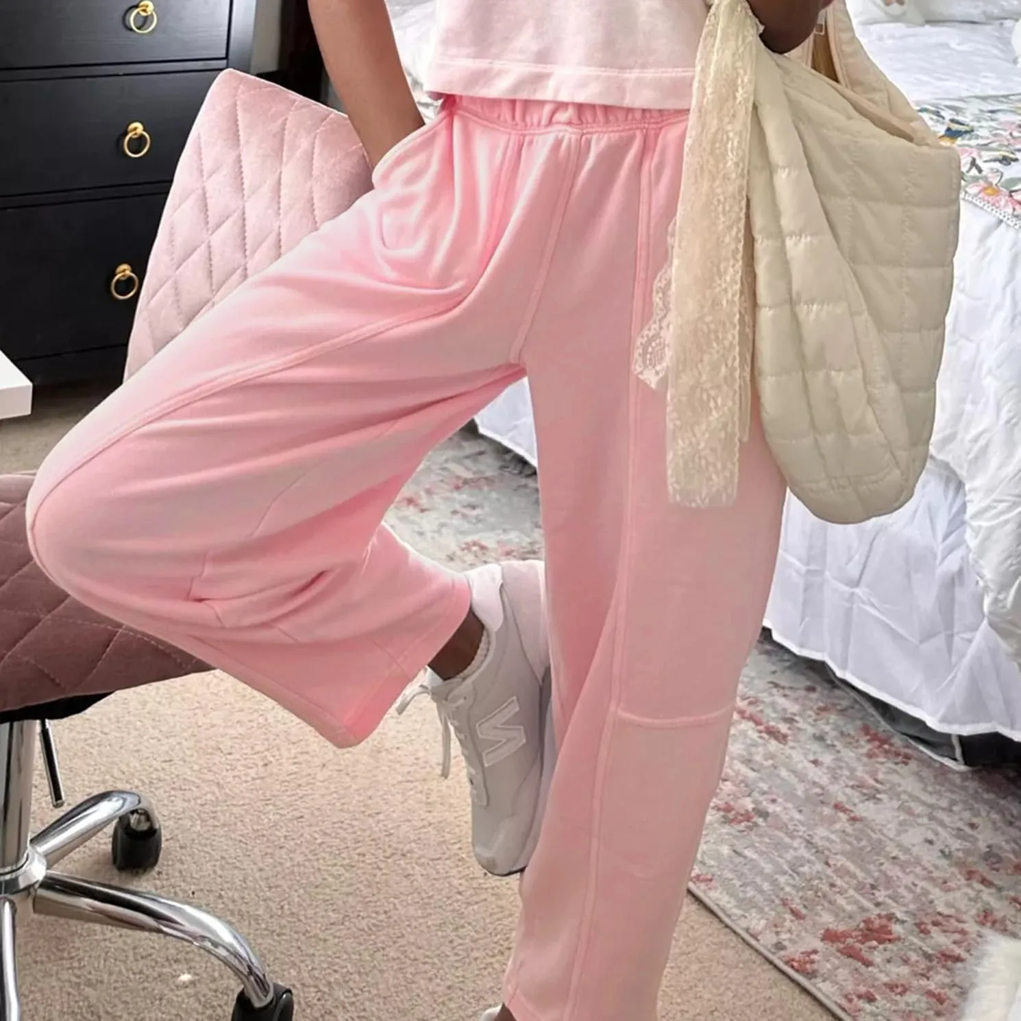 Ainangua Womens Baggy Barrel Wide Leg Sweatpants Casual Mid Rise Elastic Waisted Palazzo Harem Pants with Pockets