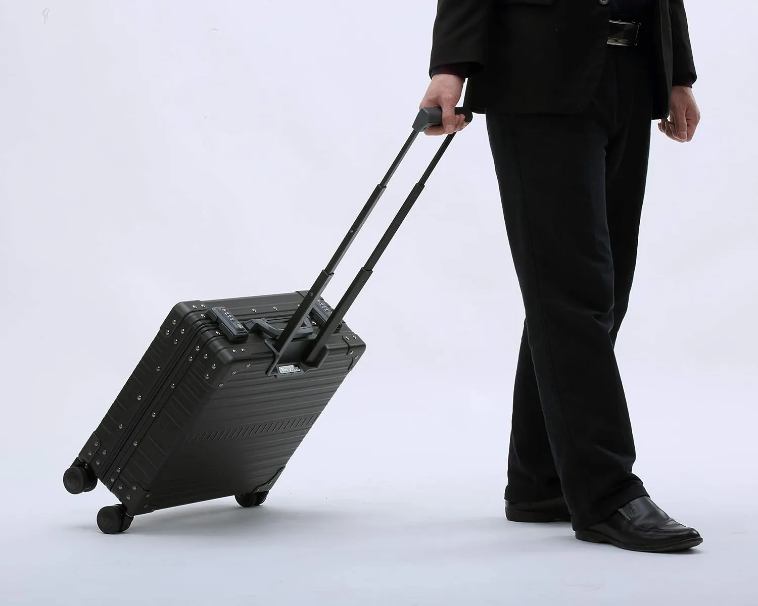 Aleon 17" Aluminum Wheeled Hardside Business Briefcase