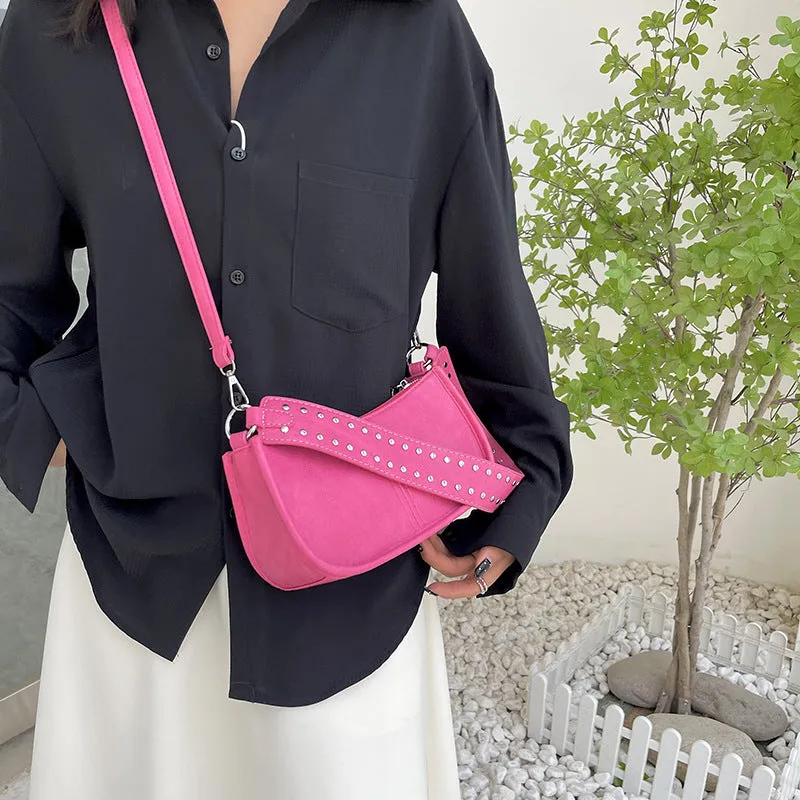 Attractive Women's Fashion Rivet Simple Texture Bags