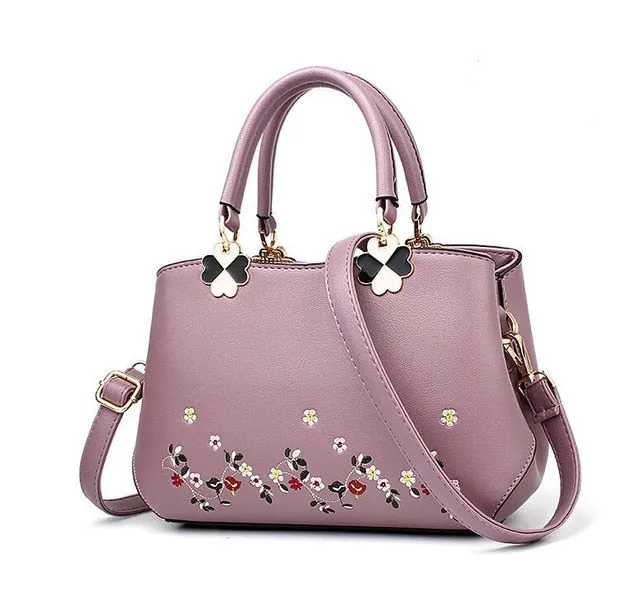 Chic Leather Women Handbag Polished