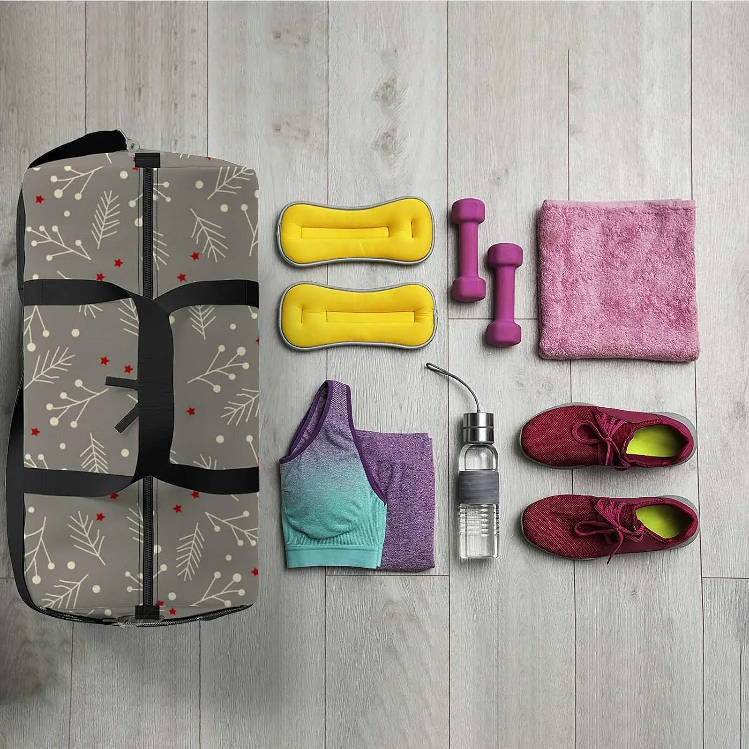 Christmas Spruce Branches Berries Stars Sports Duffel Bag Travel Gym Tote Bags Lightweight Durable Shoulder Strap Waterproof Polyester Outside Mesh Pocket Overnight Trip Duffel Bag for Women Men