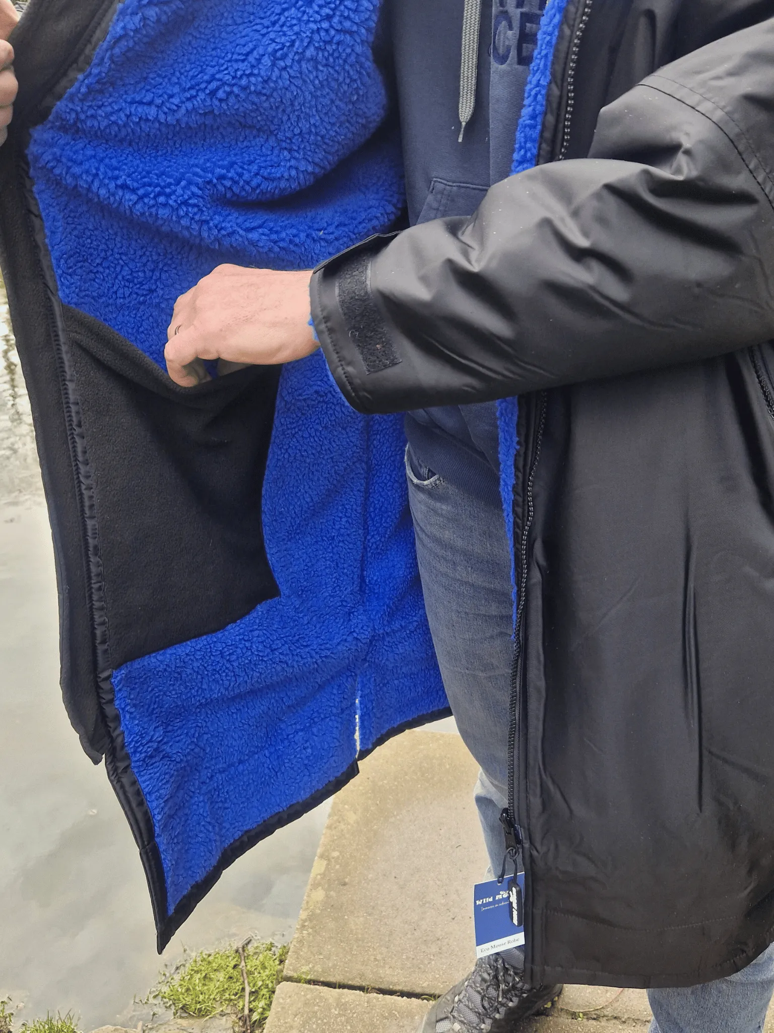 Electric Moose Eco - long sleeve changing robe - black/electric blue