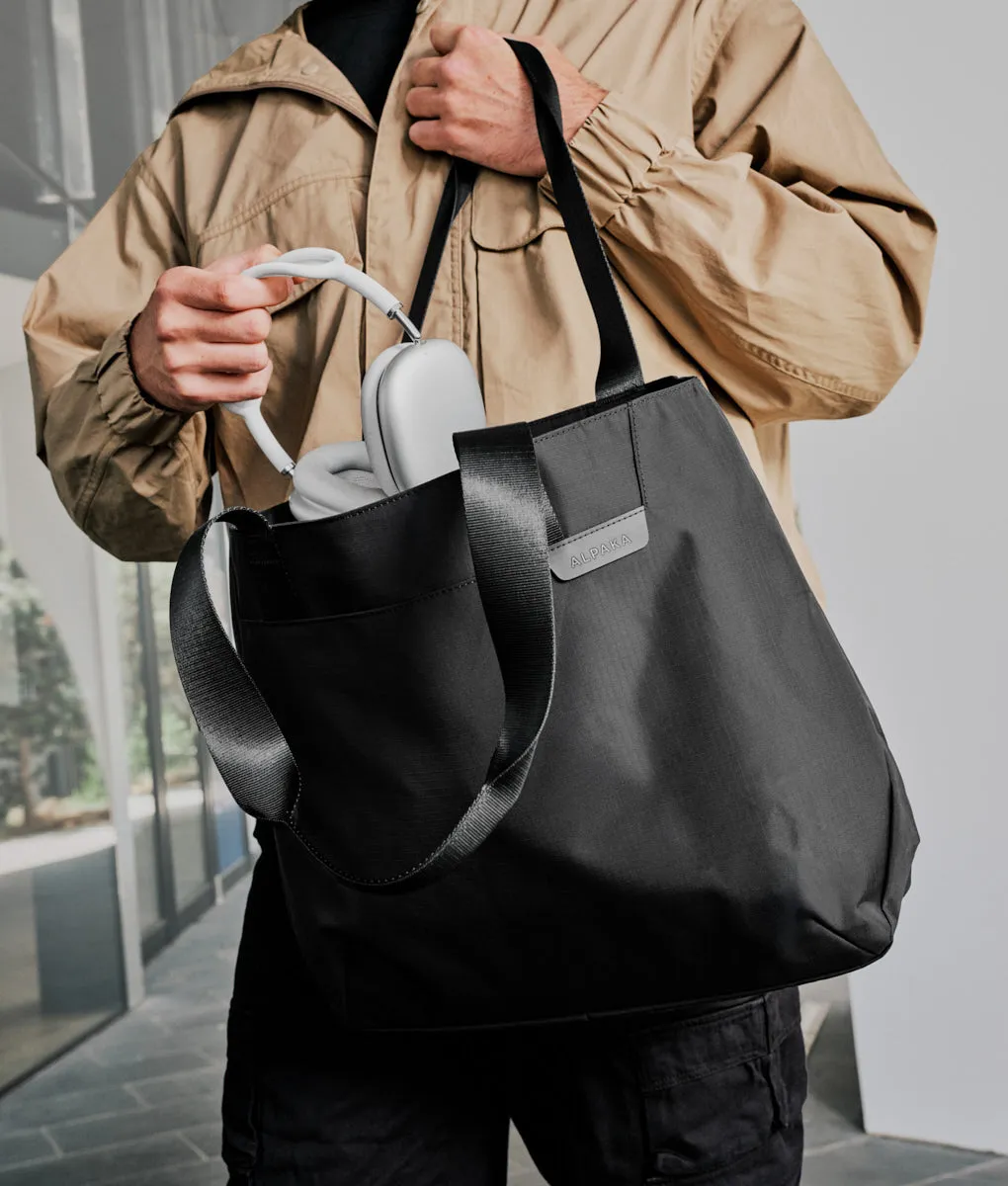 Elements Tote (M)