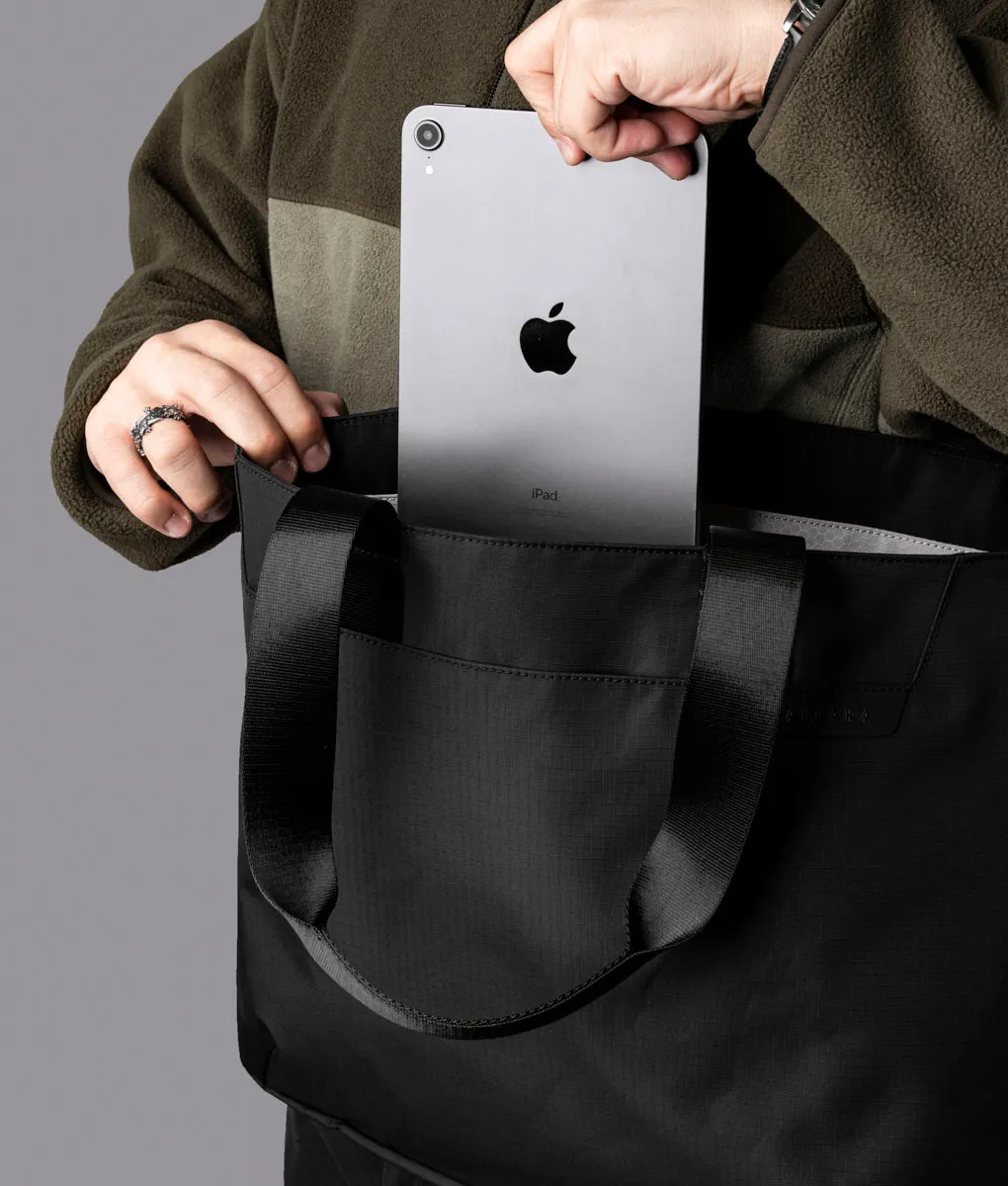 Elements Tote (M)