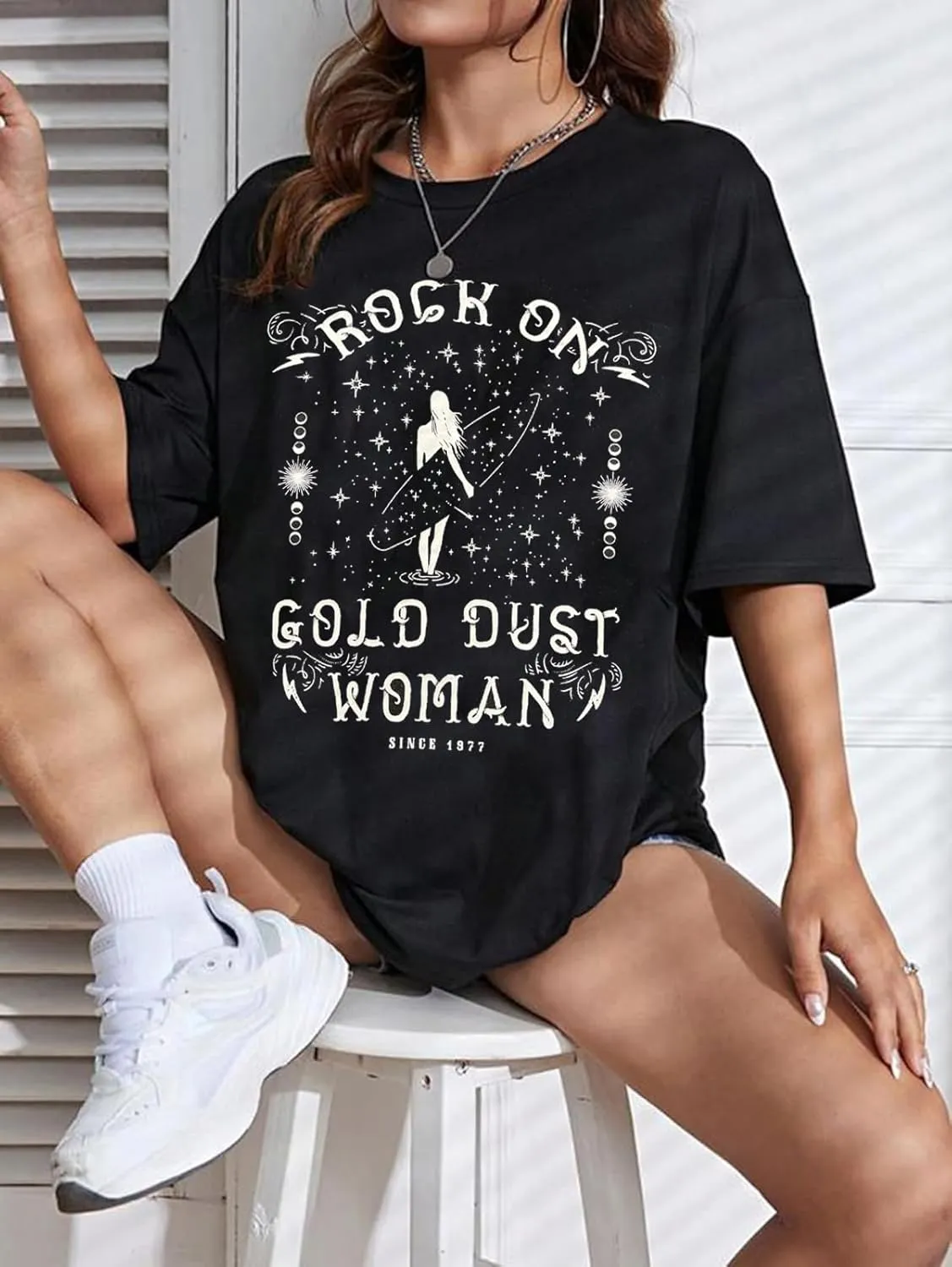 Gold Dust Old School Band T-Shirt Women Country Music Oversized Shirts Rock Band Tshirt Vintage Trendy Graphic Tees