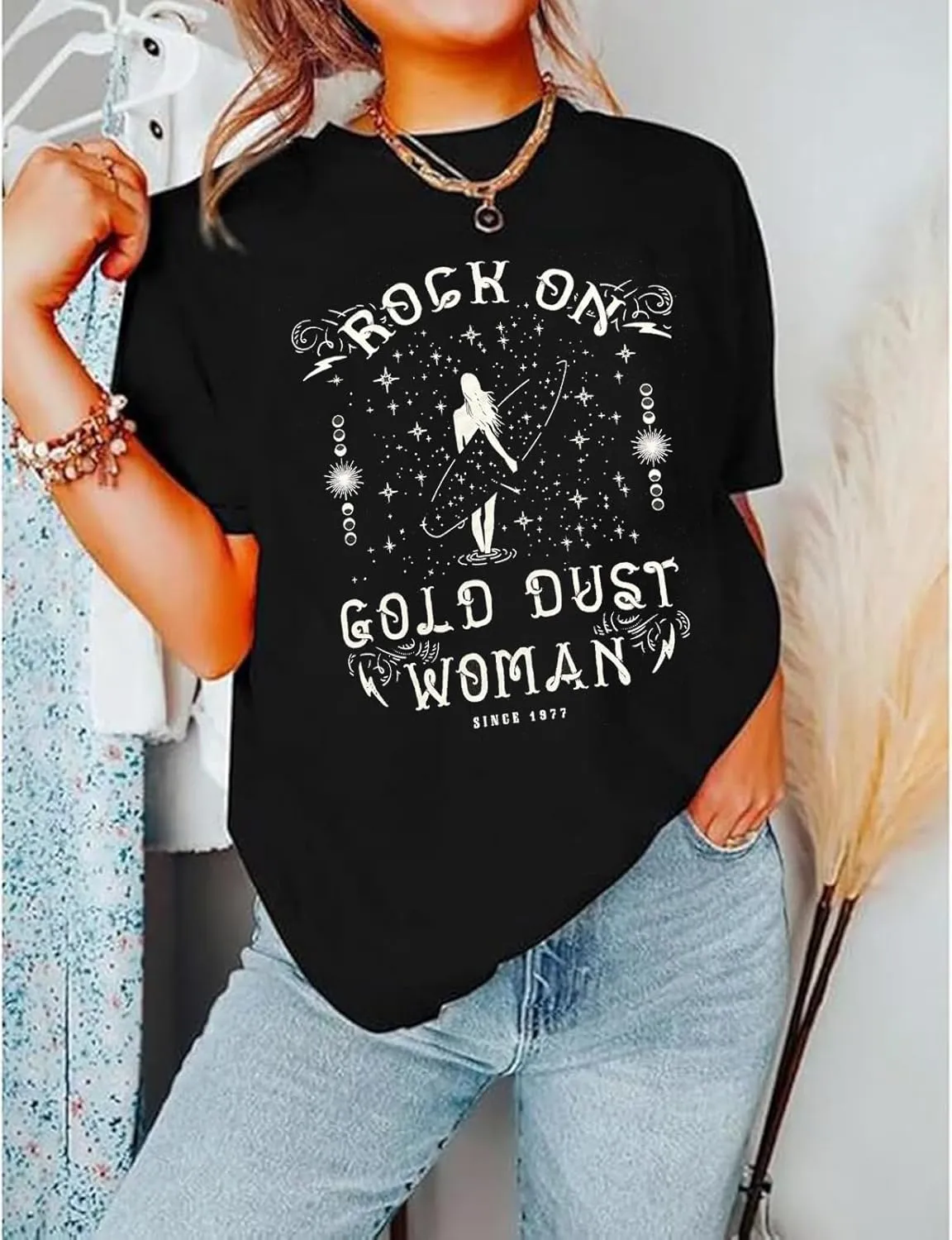 Gold Dust Old School Band T-Shirt Women Country Music Oversized Shirts Rock Band Tshirt Vintage Trendy Graphic Tees