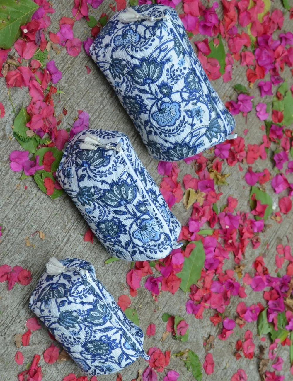 Handmade Women Quilted Makeup Bag Set Eco-friendly Cotton Wash Bag