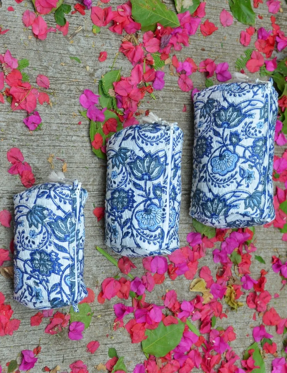 Handmade Women Quilted Makeup Bag Set Eco-friendly Cotton Wash Bag