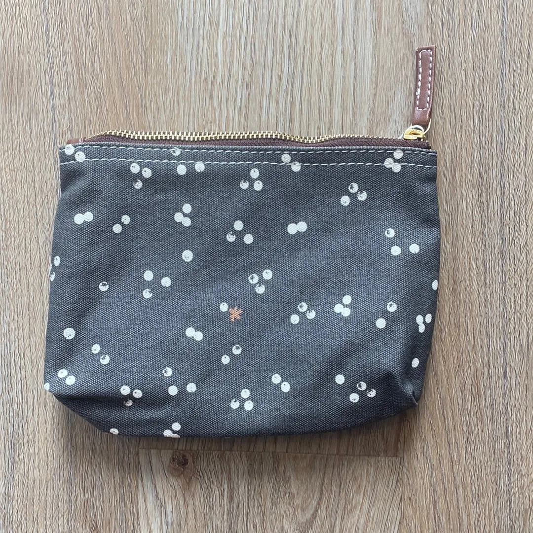 Medium Pouch-
