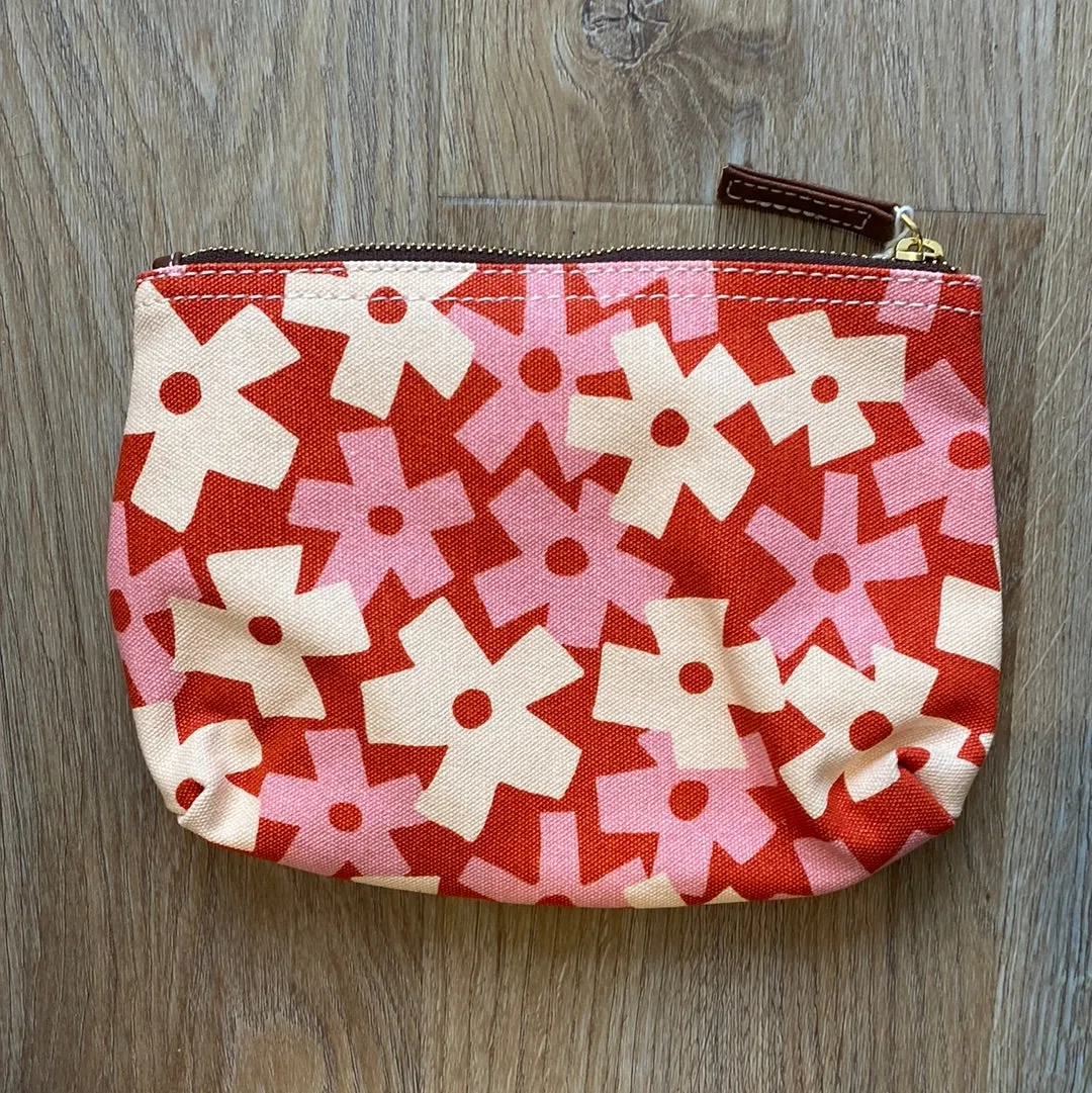 Medium Pouch-