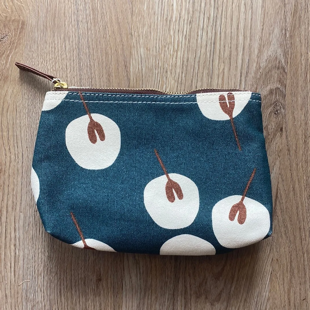 Medium Pouch-