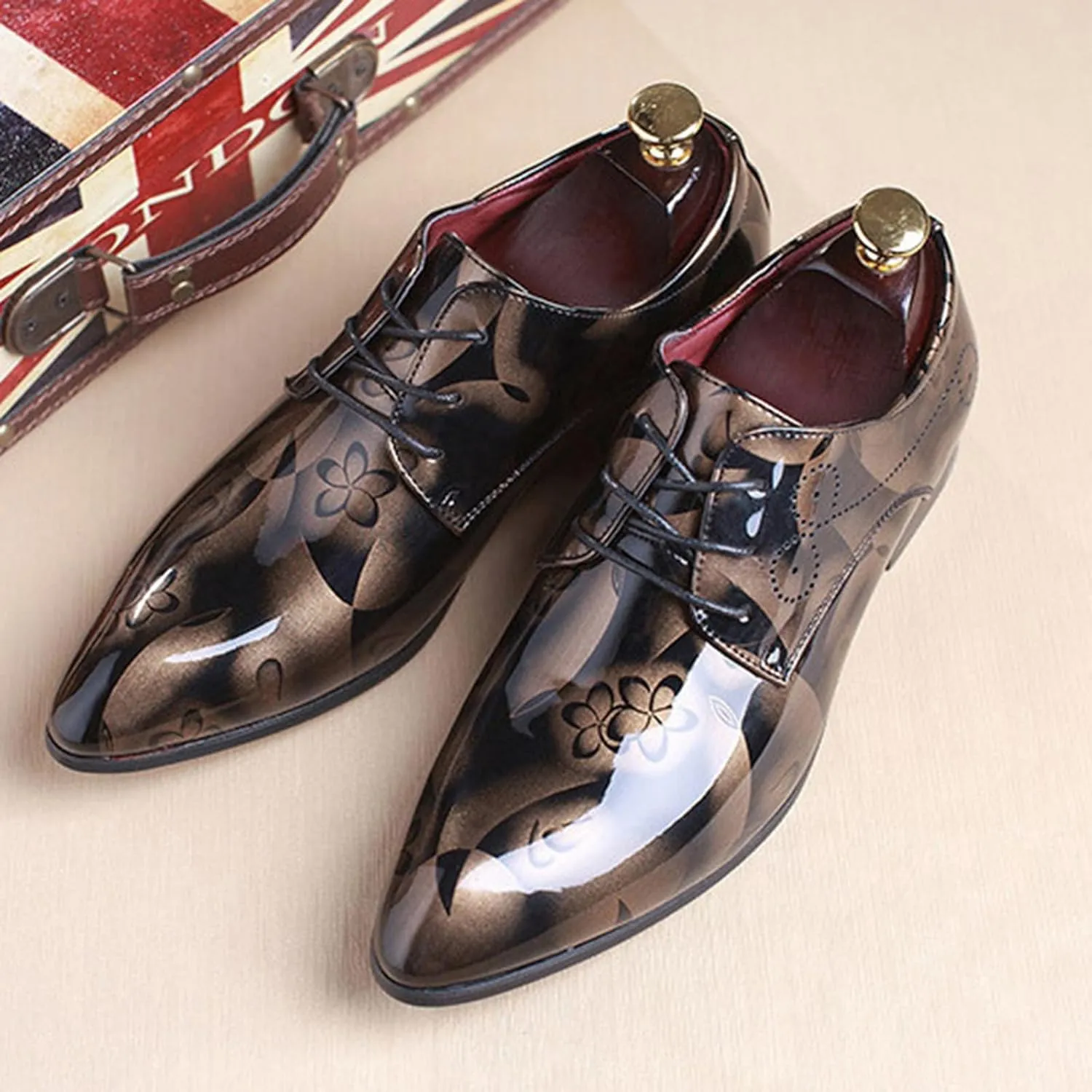 Men's Patent PU Leather Derby Shoes Wedding Wingtip Dress Shoes Men's Formal Footwear