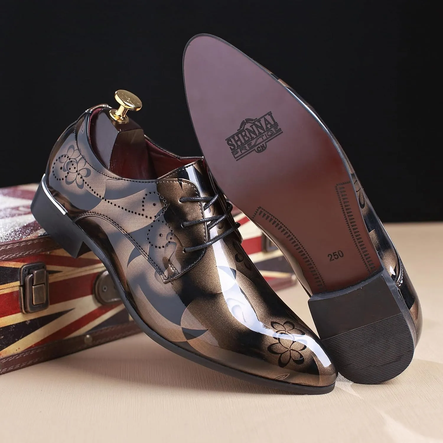 Men's Patent PU Leather Derby Shoes Wedding Wingtip Dress Shoes Men's Formal Footwear