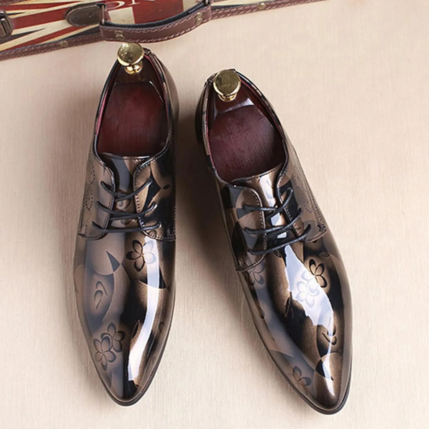 Men's Patent PU Leather Derby Shoes Wedding Wingtip Dress Shoes Men's Formal Footwear