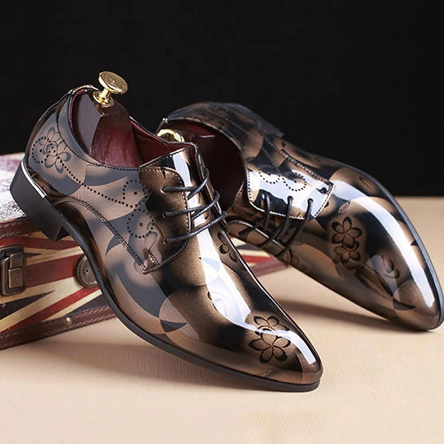 Men's Patent PU Leather Derby Shoes Wedding Wingtip Dress Shoes Men's Formal Footwear
