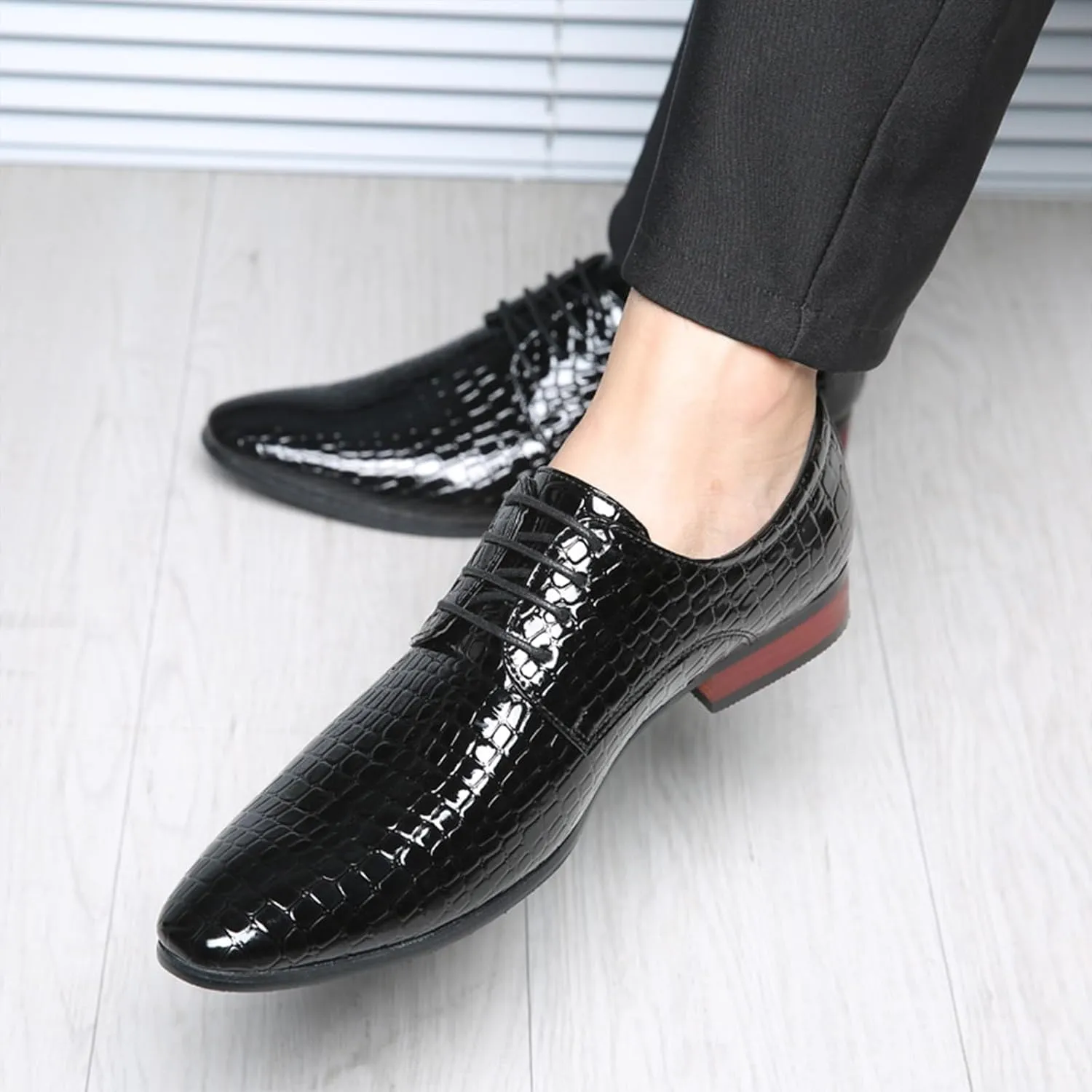 Men's Stone Patterned Leather Dress Oxford Shoes Fashion Pointed Patent Leather Lace-up Anti-Slip Business Wedding Formal Shoes Derby