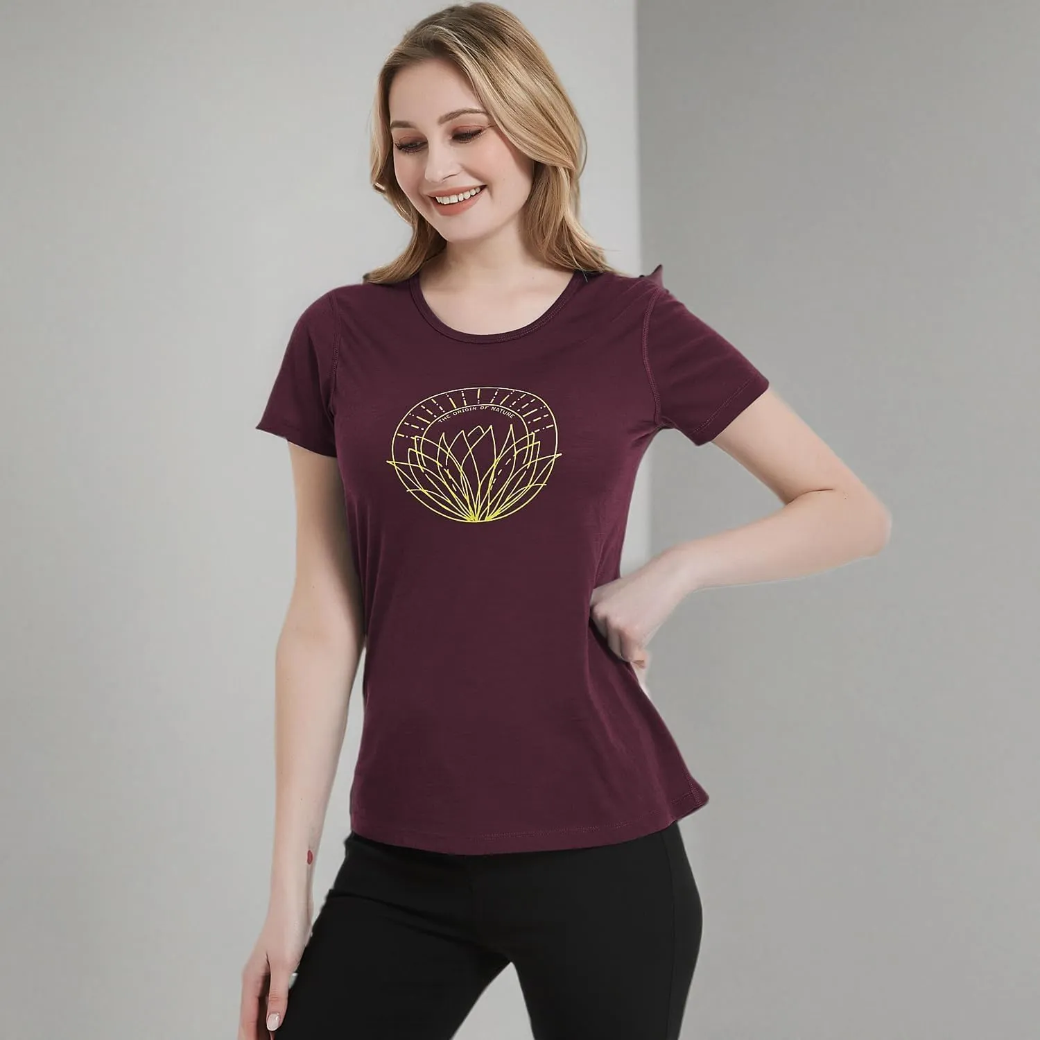 METARINO Merino Wool T-Shirt Women Short Sleeve Lightweight Crew Neck Base Layer Tee Shirt for Hiking,Sport