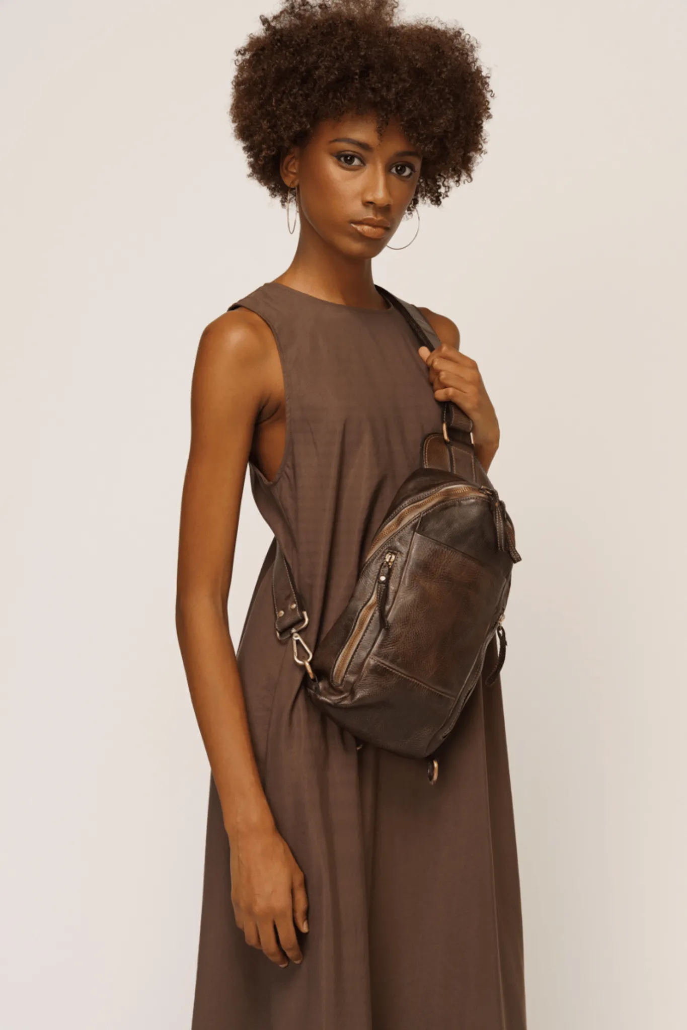 Movement Sling Bag - Mink Shadow