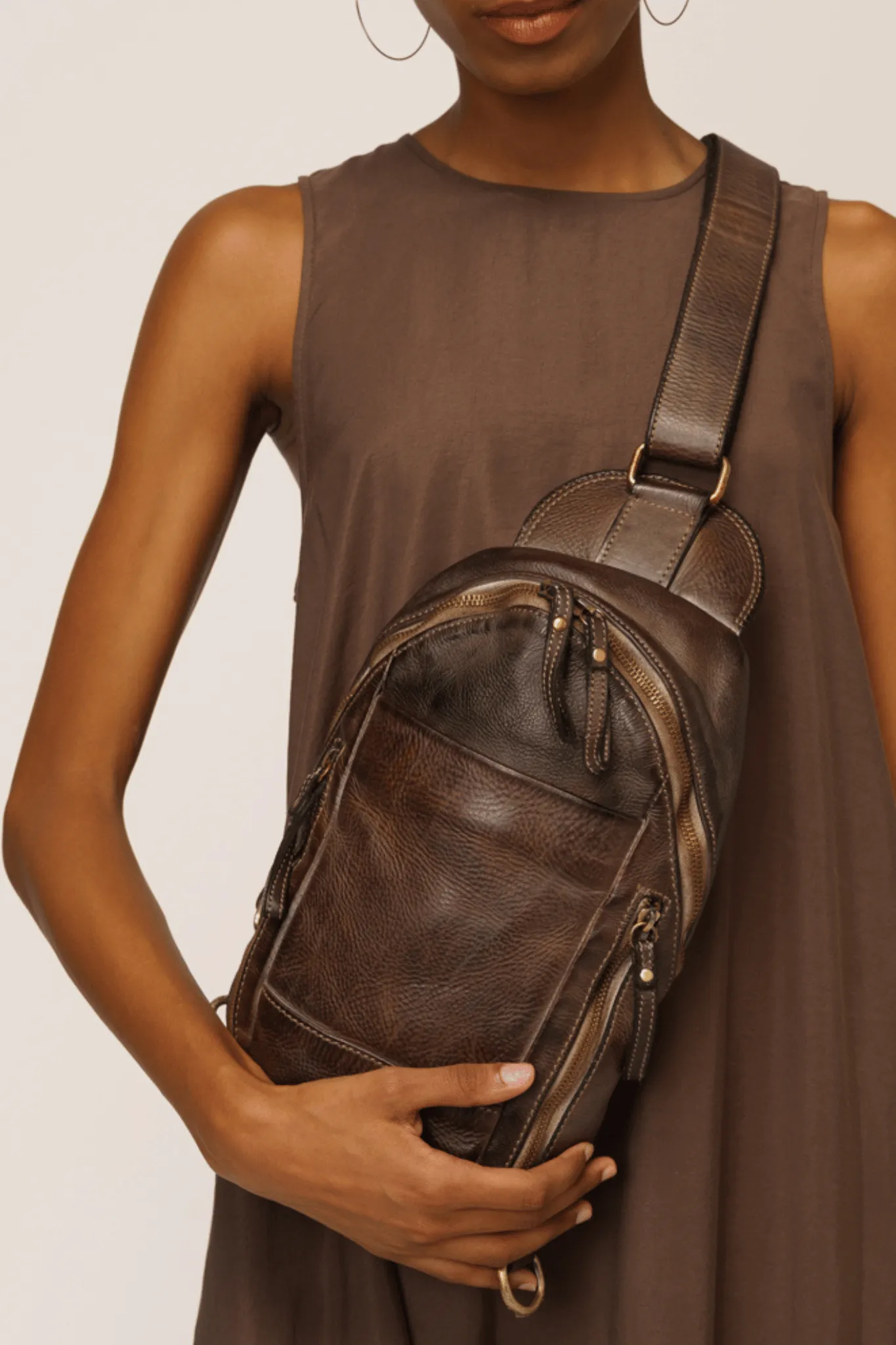 Movement Sling Bag - Mink Shadow