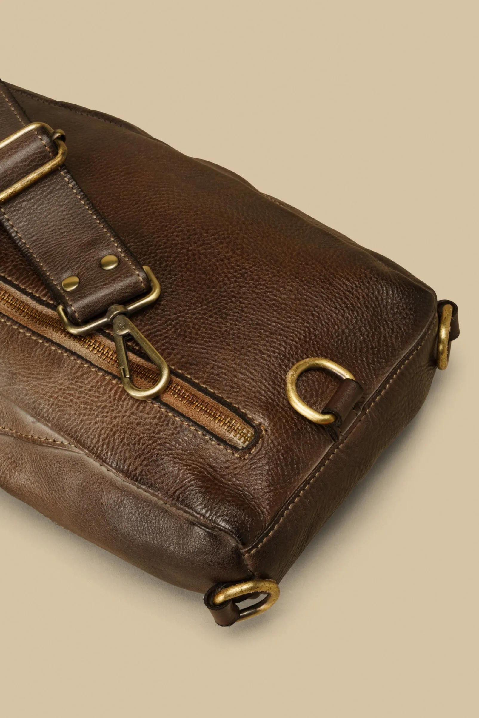 Movement Sling Bag - Mink Shadow