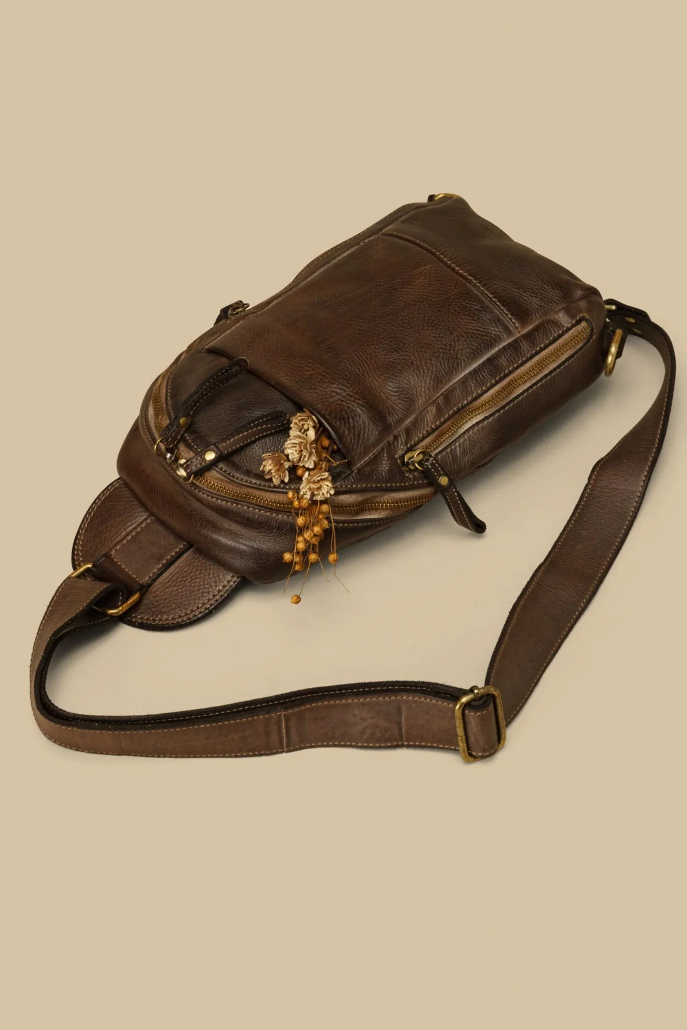 Movement Sling Bag - Mink Shadow