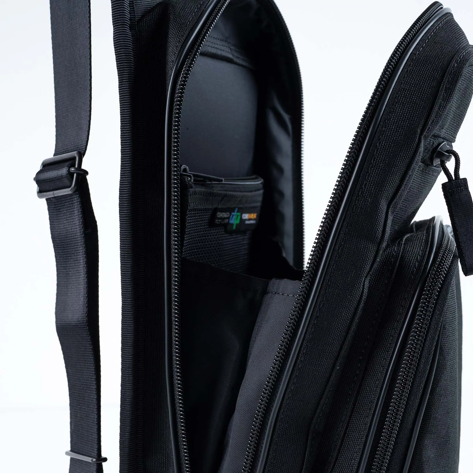 Porter - Yoshida & Co. - Hybrid Sling Shoulder Bag - Black