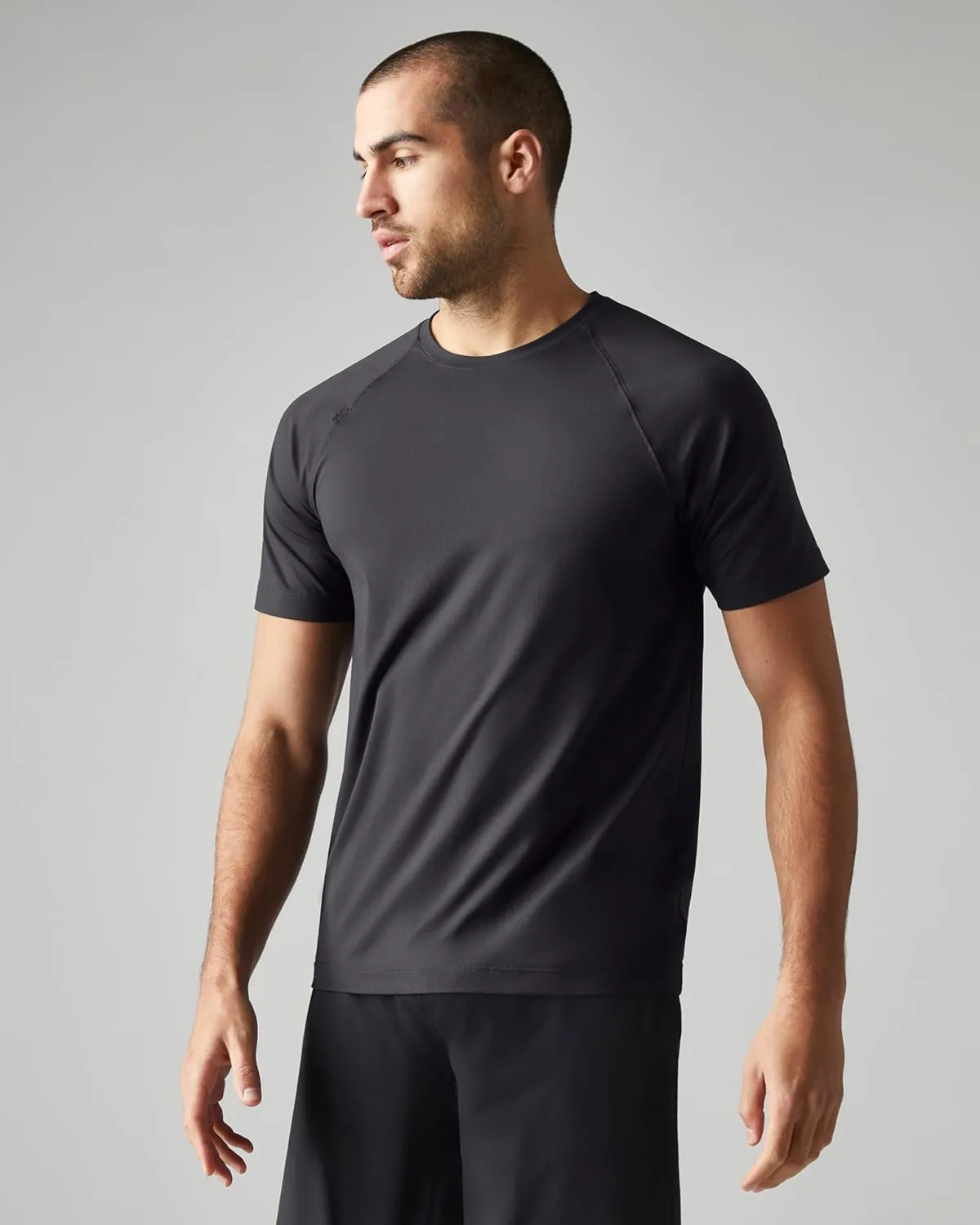 Rhone Reign Mens Workout Shirts, Anti-Odor, Quick Dry Mens Gym Shirts, Workout Shirts for Men