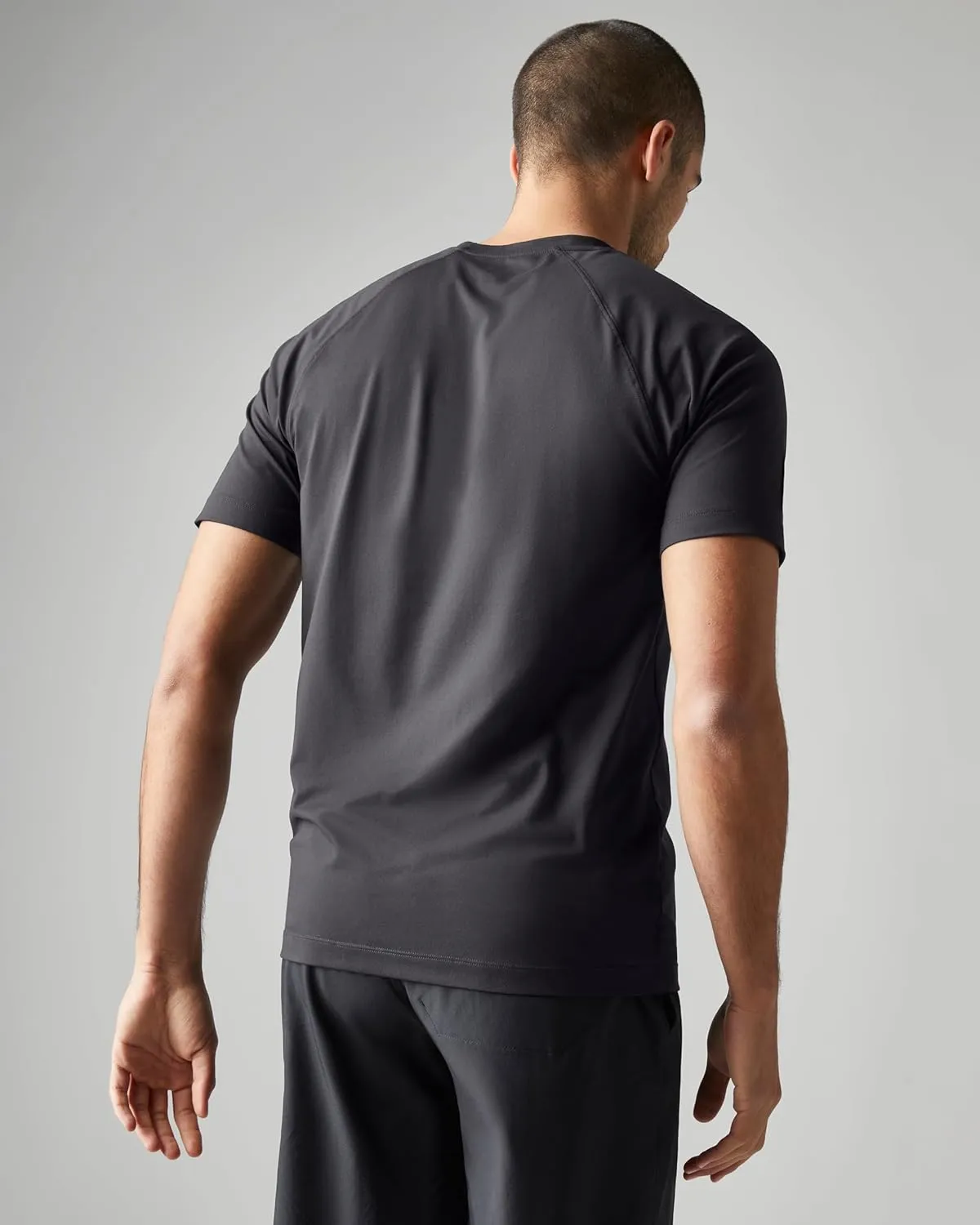Rhone Reign Mens Workout Shirts, Anti-Odor, Quick Dry Mens Gym Shirts, Workout Shirts for Men