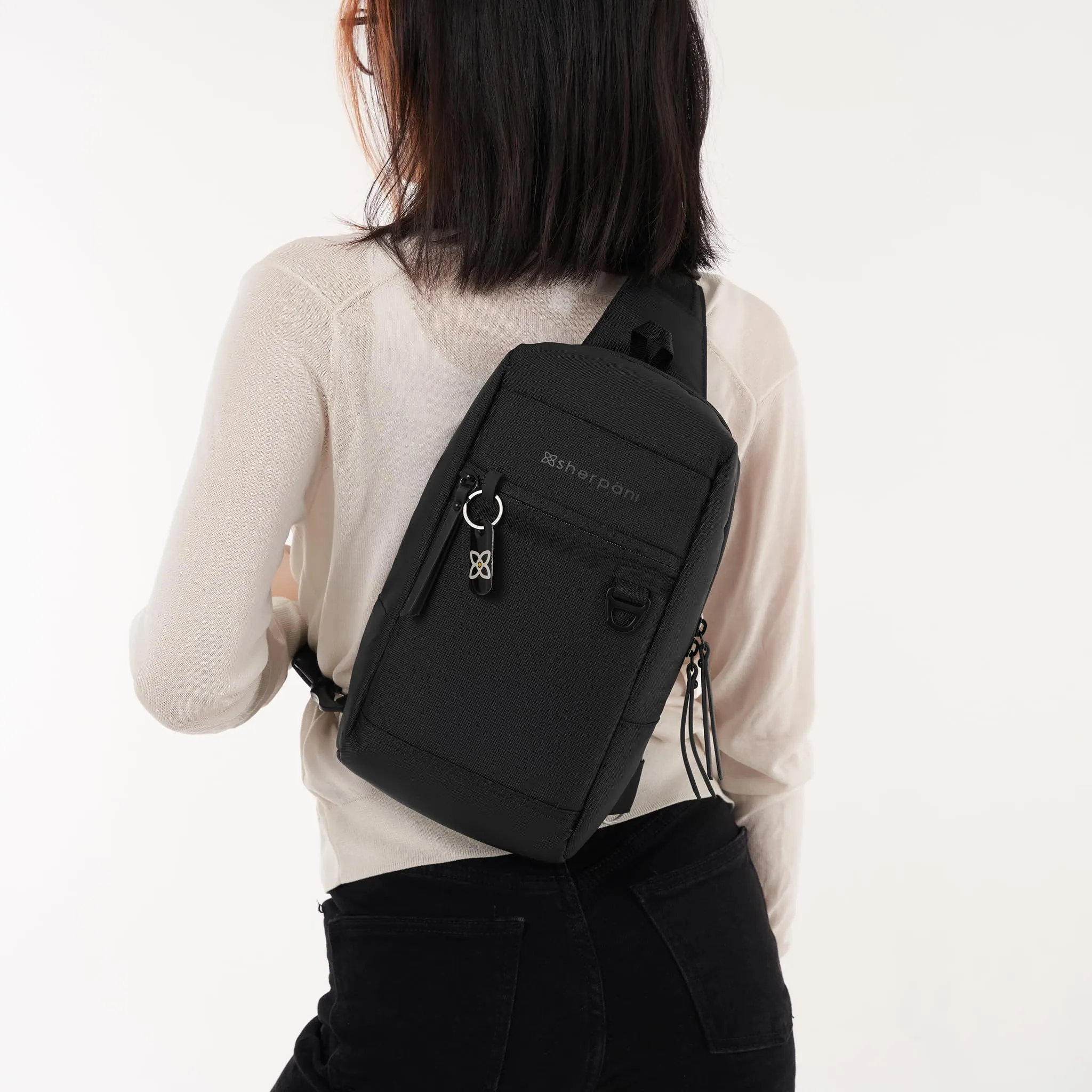 Sherpani Metro Anti Theft Travel Sling Bag