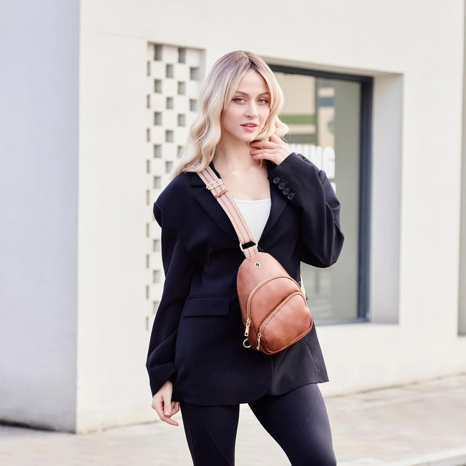Small Sling Bag for Women Leather Crossbody Bags Fanny Pack Chest Bag for Travel
