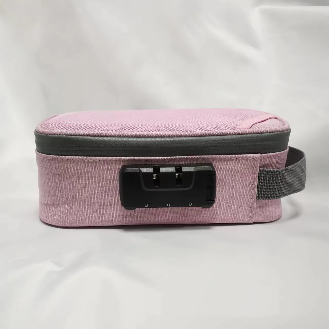 Smell Proof Bag, Odor Proof Pouch Organizer With Activated Carbon Adsorption Effect and Lock - Travel Storage Container (Pink)
