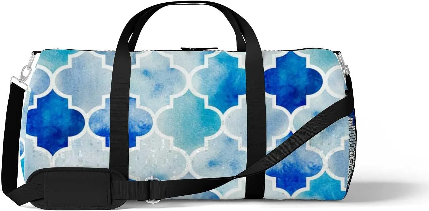 Sports Gym Bag for Women and Men Waterproof Traditional Pattern Blue Duffel Bag Lightweight Carryon Traveling Boarding Gripsack