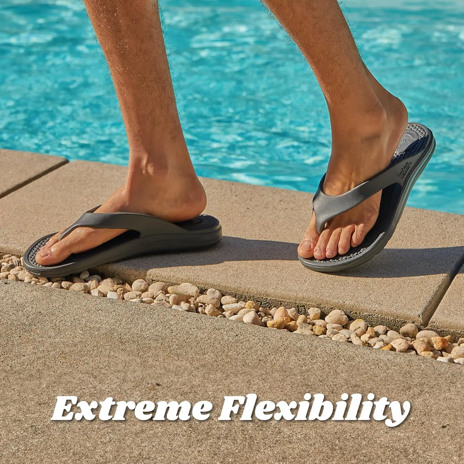 totes Men's Everywear Ara Thong Sandal