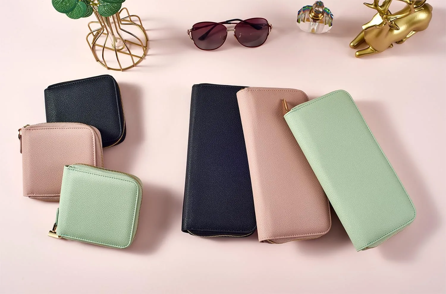 Travel Jewelry Organizer Case - for Tangle-Free Necklaces, Earrings, Rings, Bracelets Storage, Travel Essentials, Fashion Portable Jewelry Travel bags for Women - Small Macaron Pink