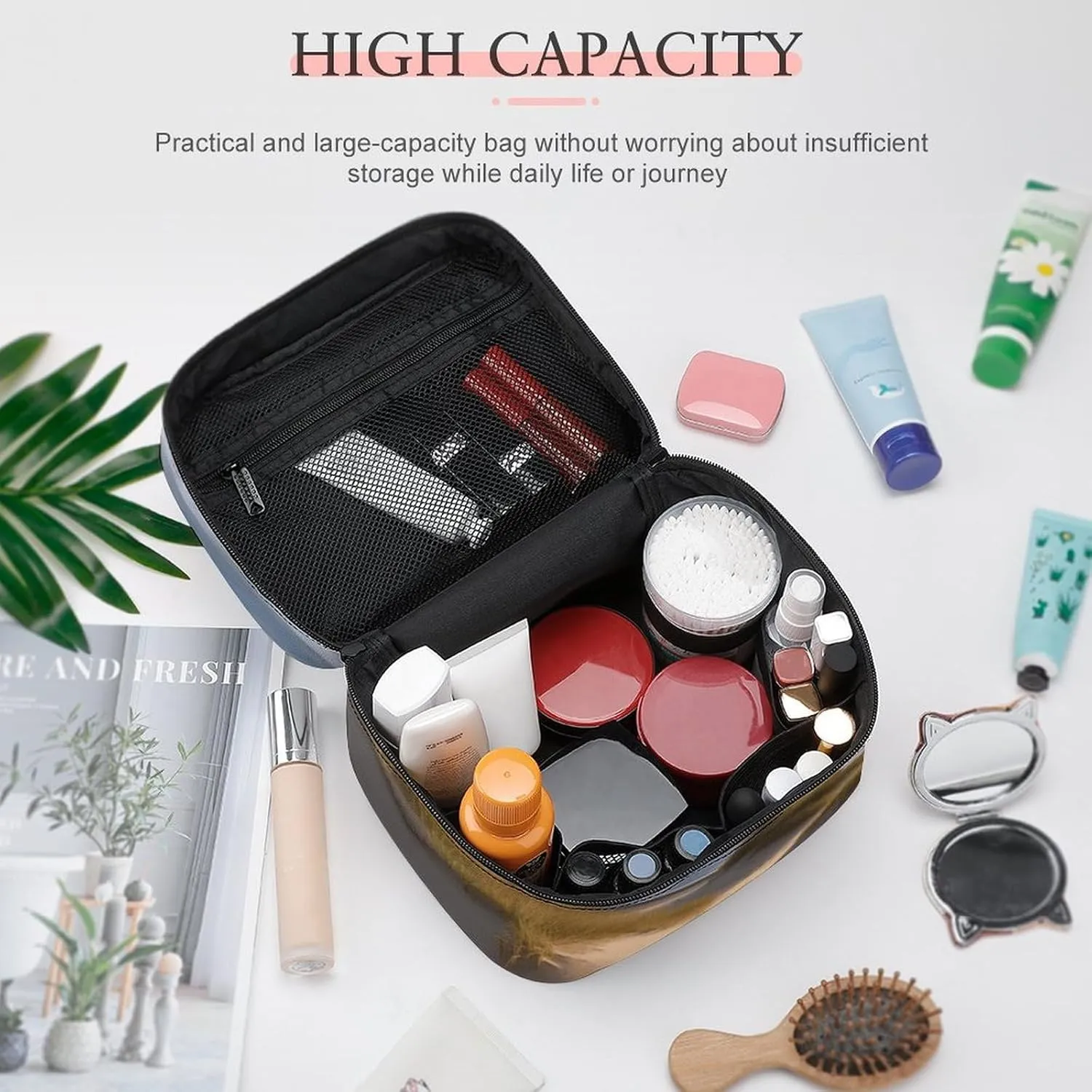 Travel Toiletry Bag for Women And Men,Beach Dunes Toiletry Organizer, Makeup Bag Travel Organizer for Shampoo,Toiletries