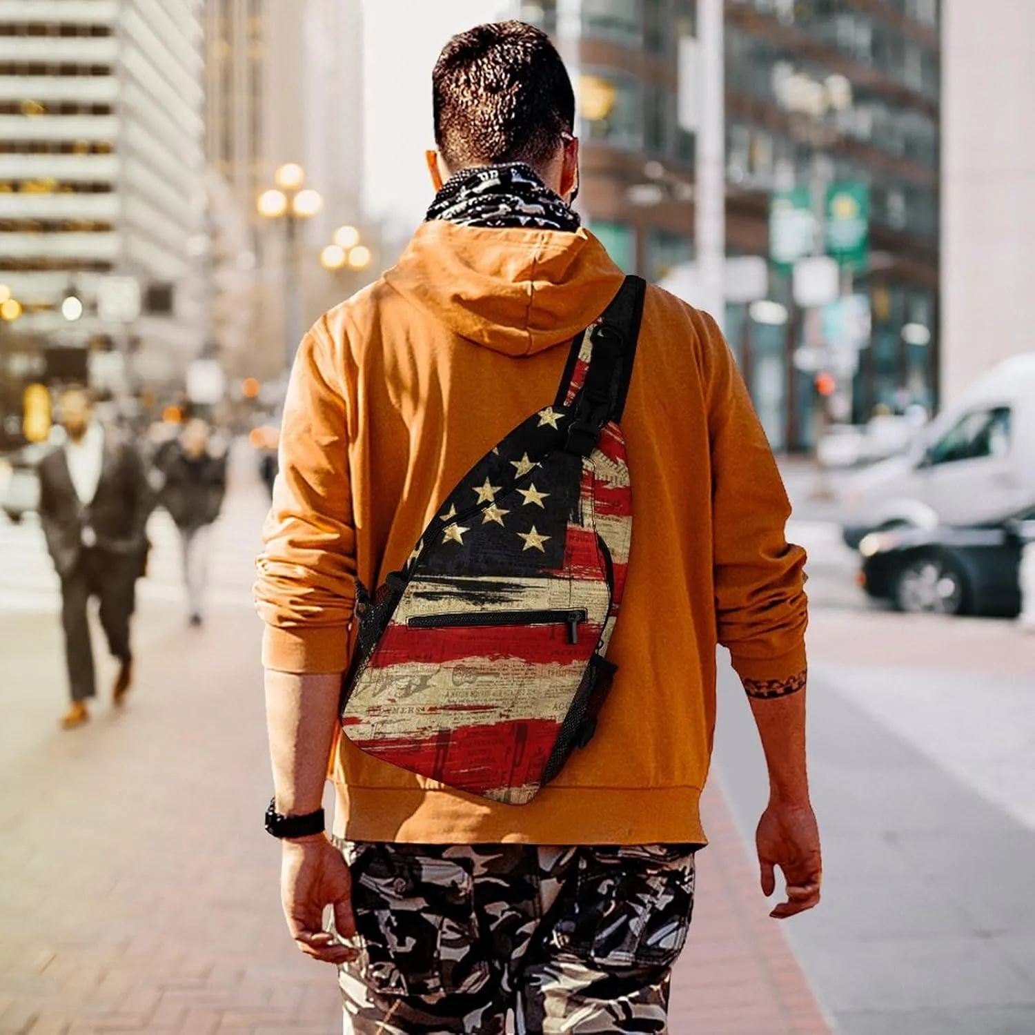 Vintage American Flag Sling Bag Lightweight Sling Backpack Crossbody Bag for Men Women Casual Shoulder Daypack Anti Theft Purse Crossbody Fanny Pack Travel Hiking Gym Sports