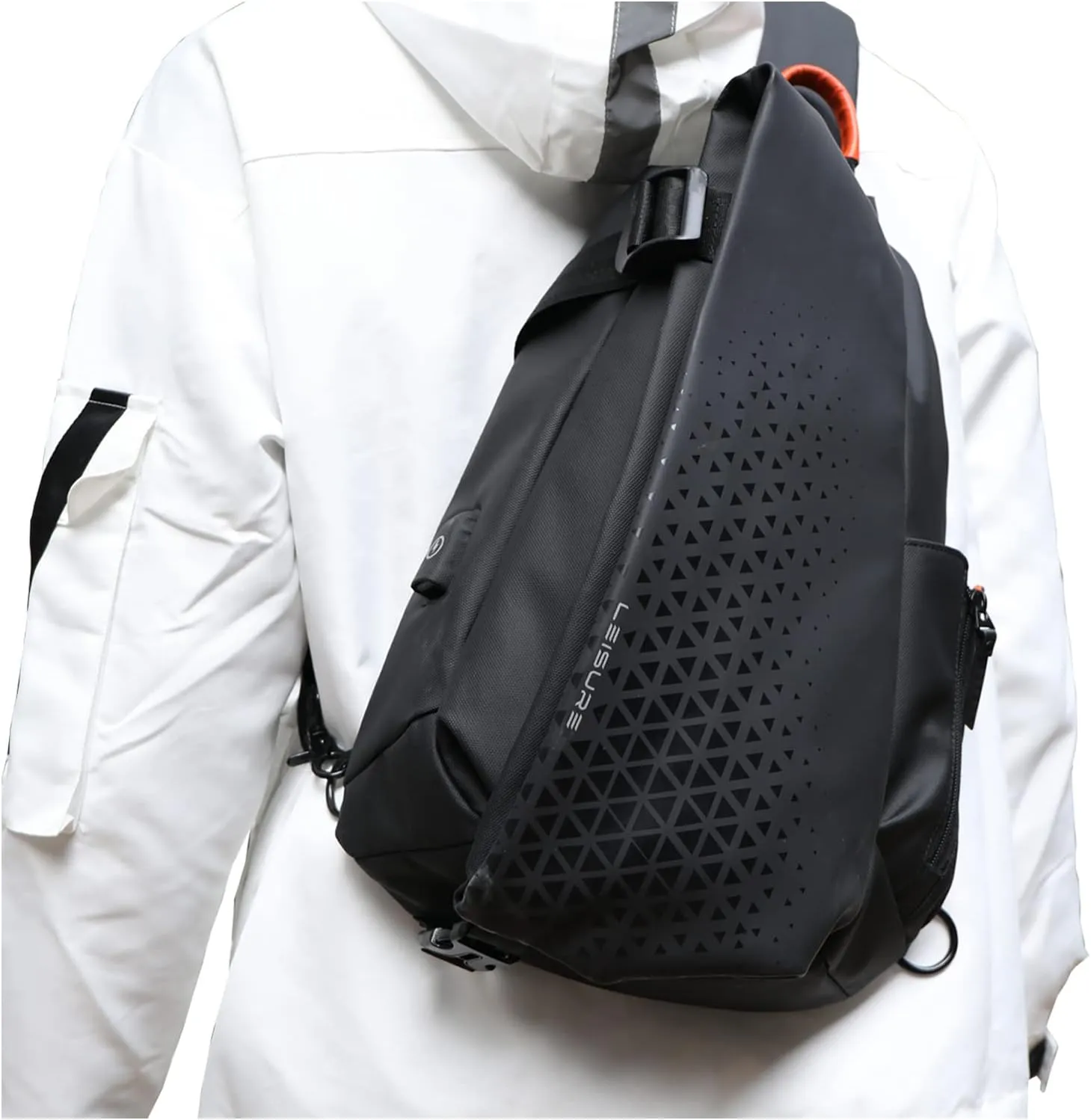 Waterproof Sling Bag for Men,Sling Backpack with USB Charger Crossbody one strap backpack Anti-Theft,Causal