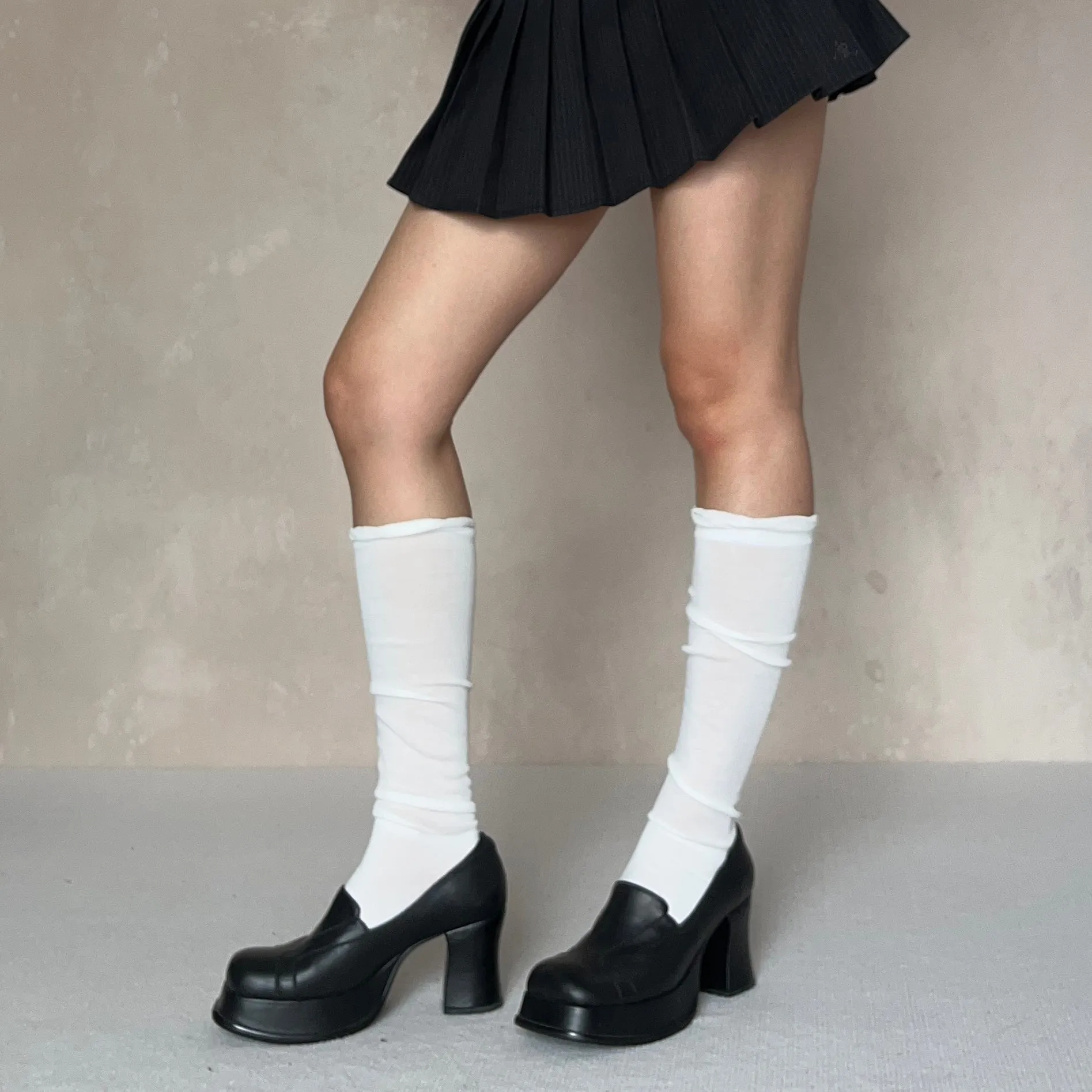 White Trimmed Knee High Cotton socks