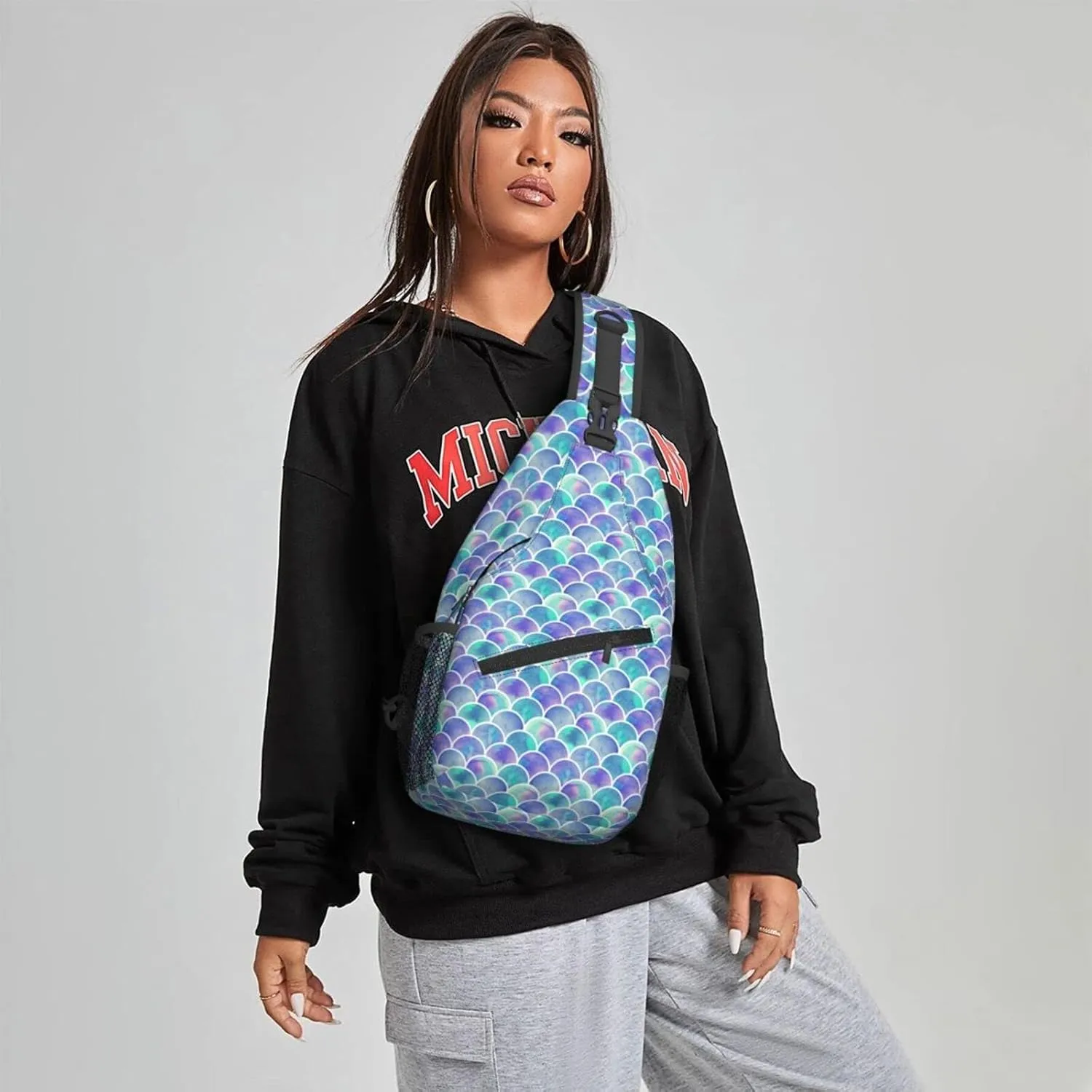 Women Cute Mermaid Scales Crossbody Sling Backpack for Men Chest Bag Shoulder Bag Lightweight One Strap Backpack Travel Outdoor Daypack
