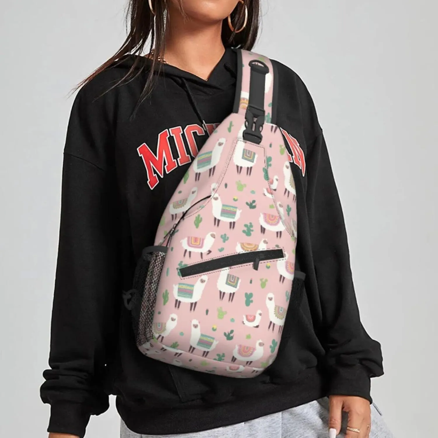 Women Hand Drawn Llama Cactus Crossbody Sling Backpack for Men Chest Bag Shoulder Bag Lightweight One Strap Backpack Travel Outdoor Daypack