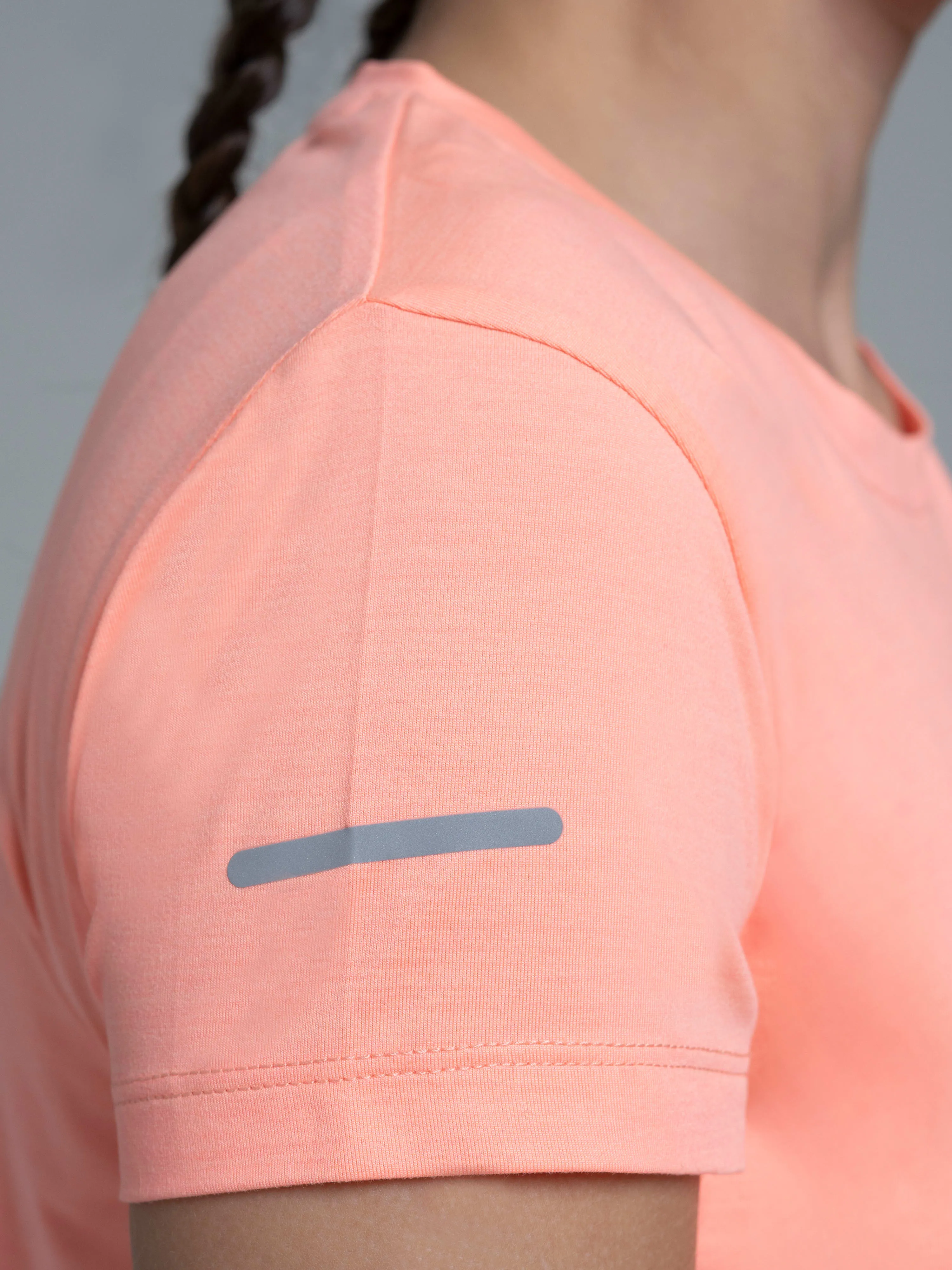 Women's Classic Round Neck T-shirt