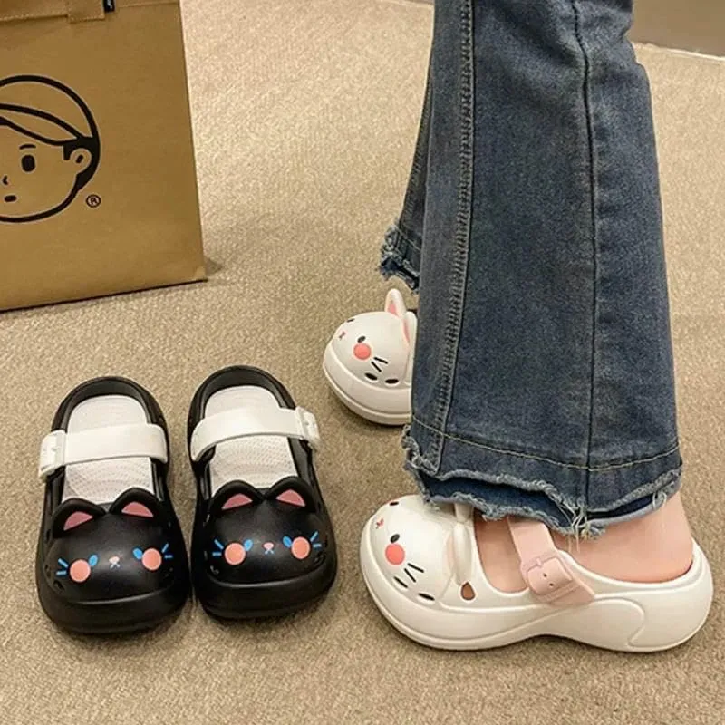 Women's Clogs Cute Capybara Thick-Soled Slippers Cartoon Clogs Garden Shoes Non-Slip Beach Sandals