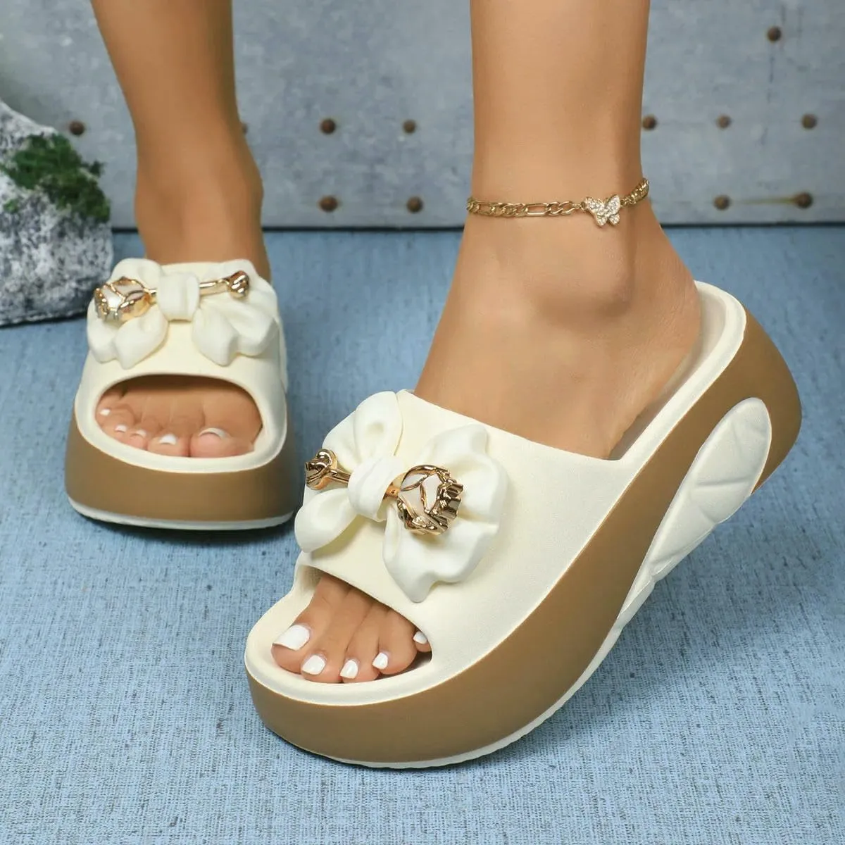 Women's Clogs Metal Bow Thick-Soled Slippers Summer Home Thick-Soled Slippers Outdoor Beach Shoes