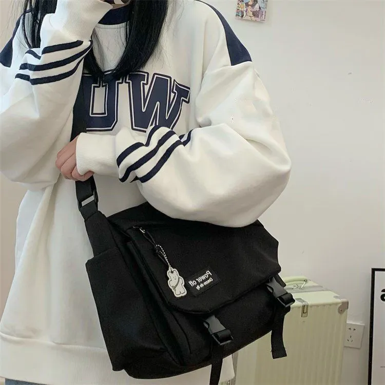 Women's Klein Blue Harbor Style Street Shot Crossbody Bags