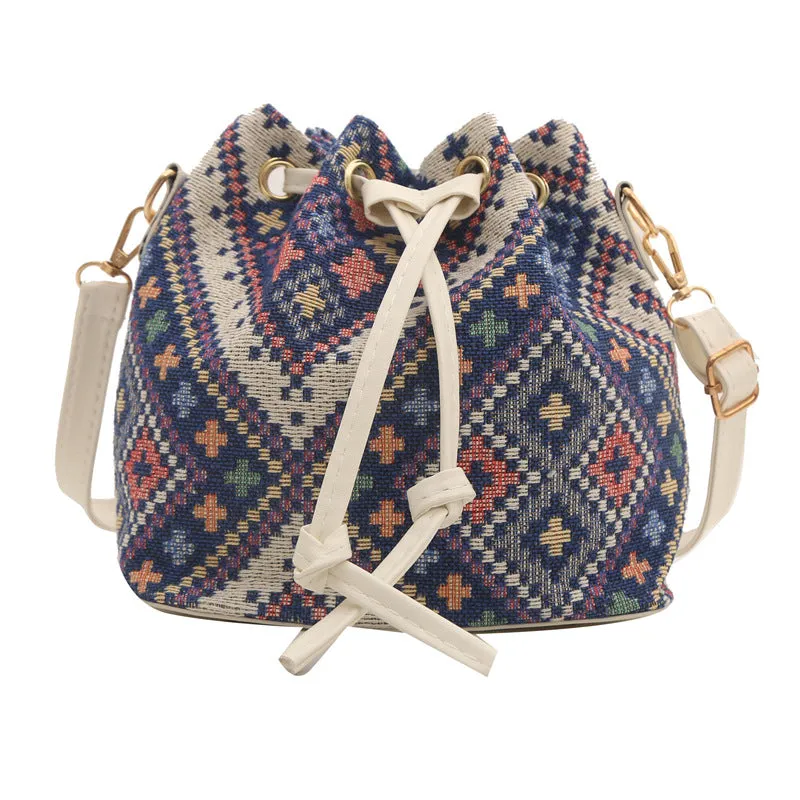 Women's Popular Western Style Ethnic Versatile Texture Bags