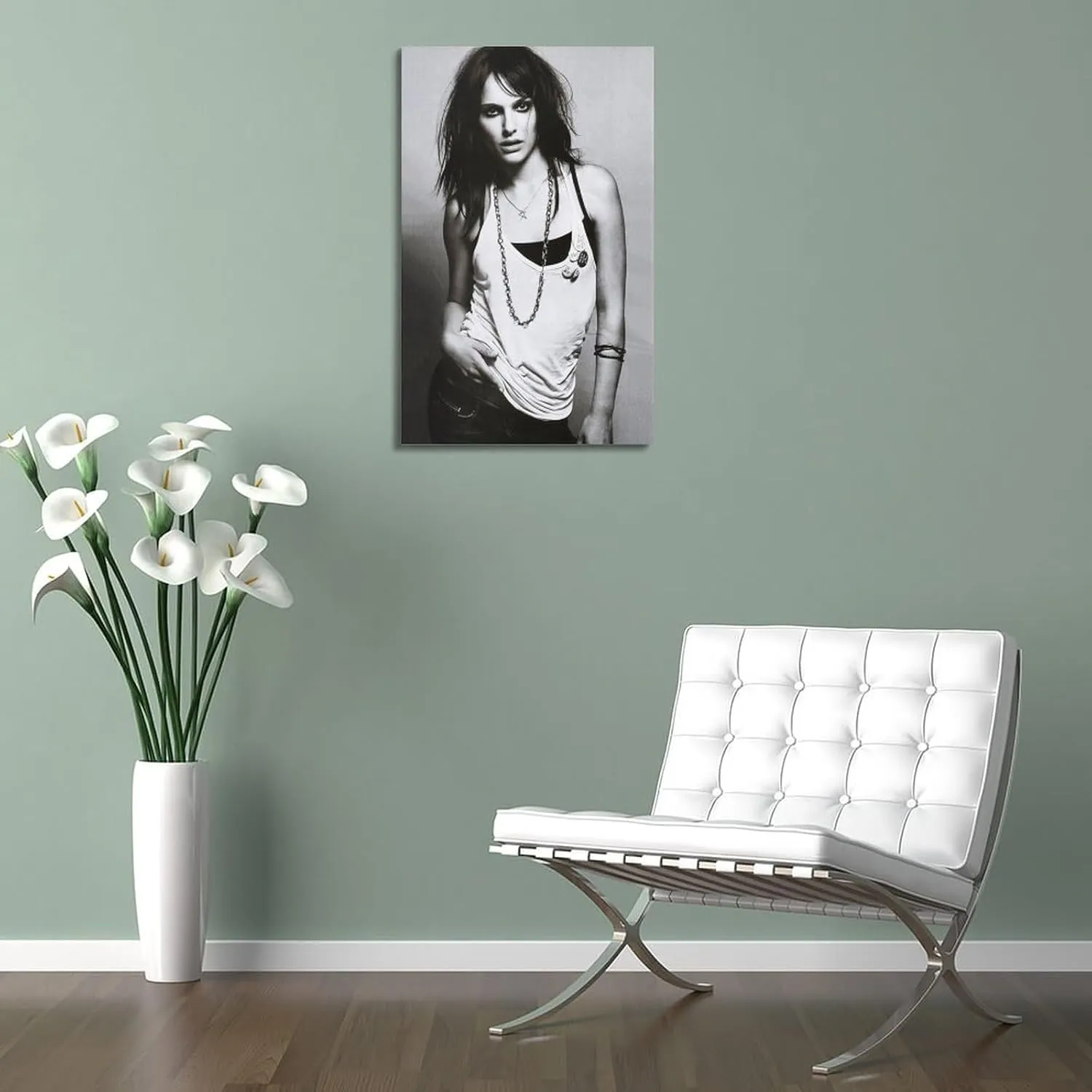 ZaLiX Natalie Portman Cool Posters Poster Album Art Decor Painting Wall Art Canvas Poster Bedroom Decor Poster 12x18inch(30x45cm) Frame-style