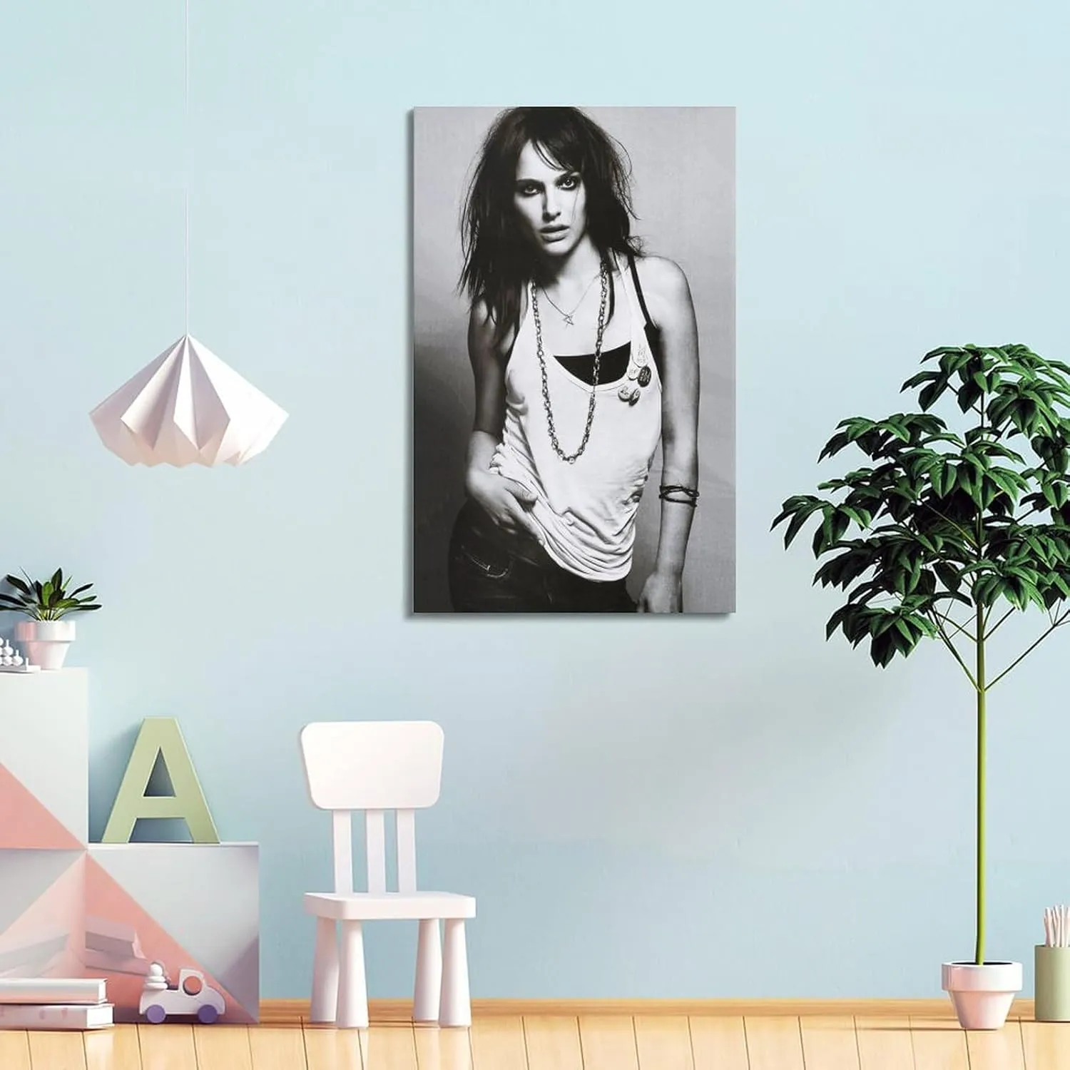 ZaLiX Natalie Portman Cool Posters Poster Album Art Decor Painting Wall Art Canvas Poster Bedroom Decor Poster 12x18inch(30x45cm) Frame-style
